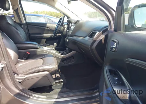 2020 Dodge Journey Crossroad from USA, damaged, VIN 3C4PDCGB1LT267036